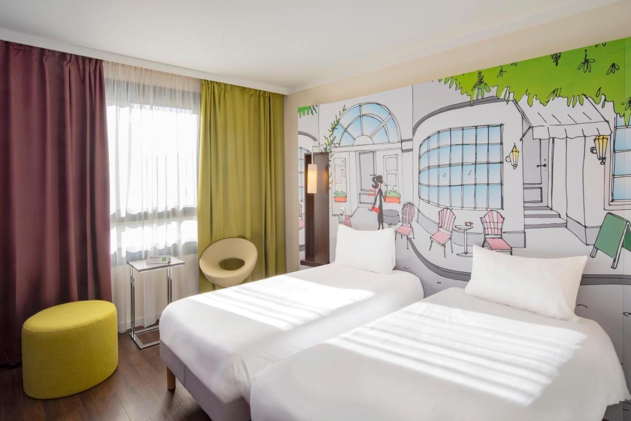Ibis Styles Evry Courcouronnes Hotel And Events エクステリア 写真