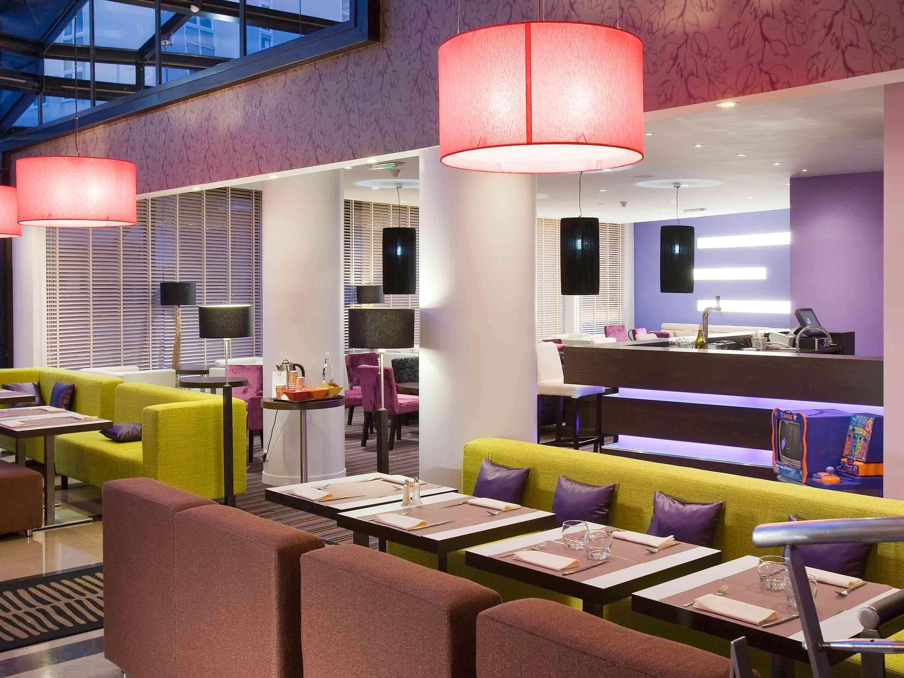 Ibis Styles Evry Courcouronnes Hotel And Events エクステリア 写真