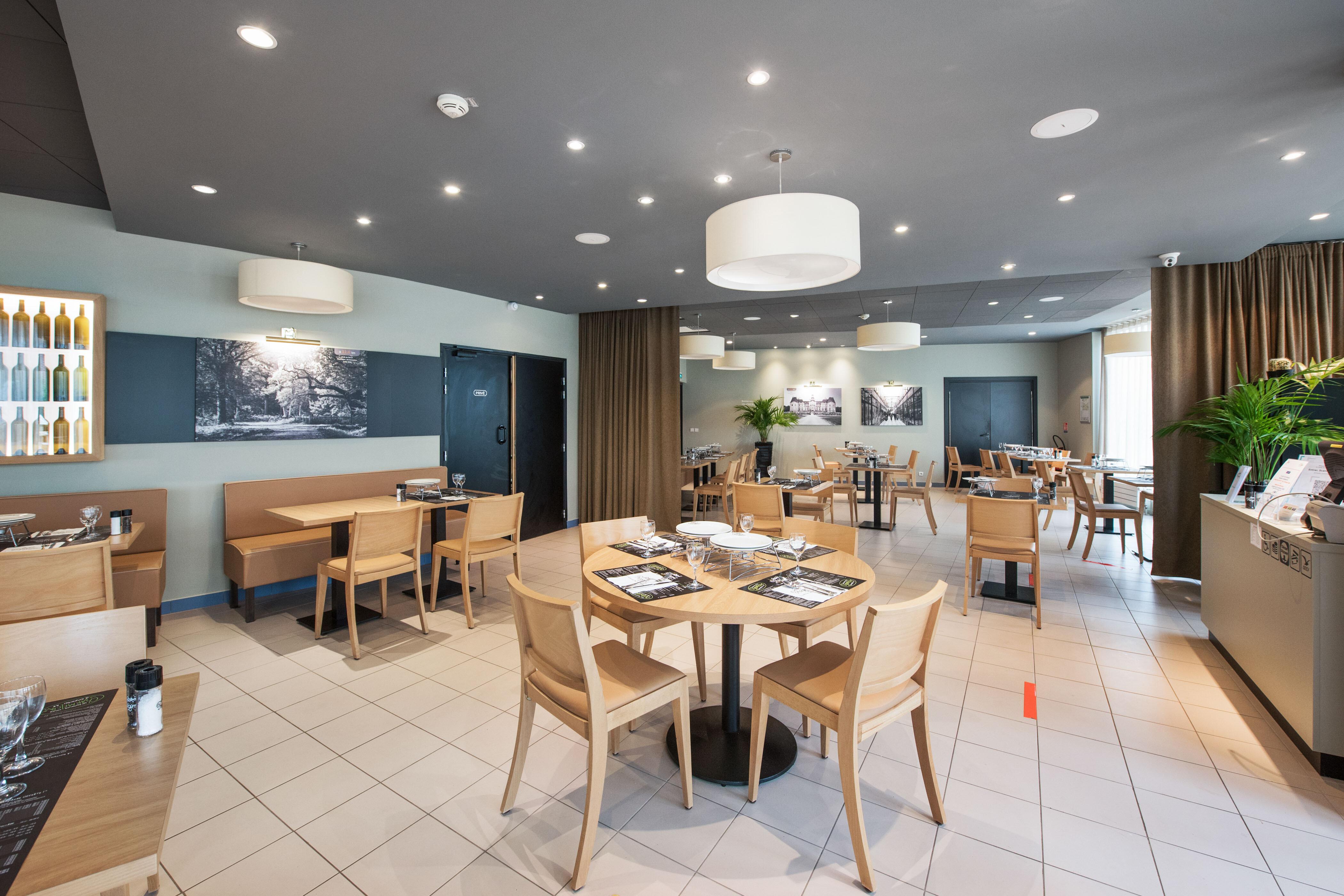 Ibis Styles Evry Courcouronnes Hotel And Events エクステリア 写真