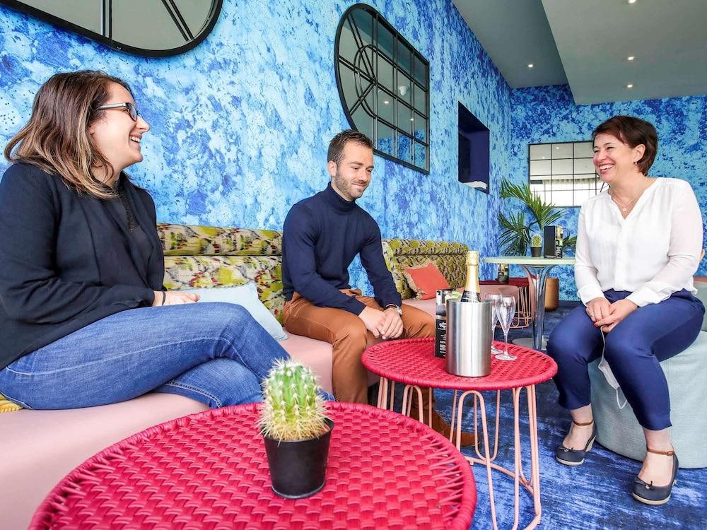 Ibis Styles Evry Courcouronnes Hotel And Events エクステリア 写真