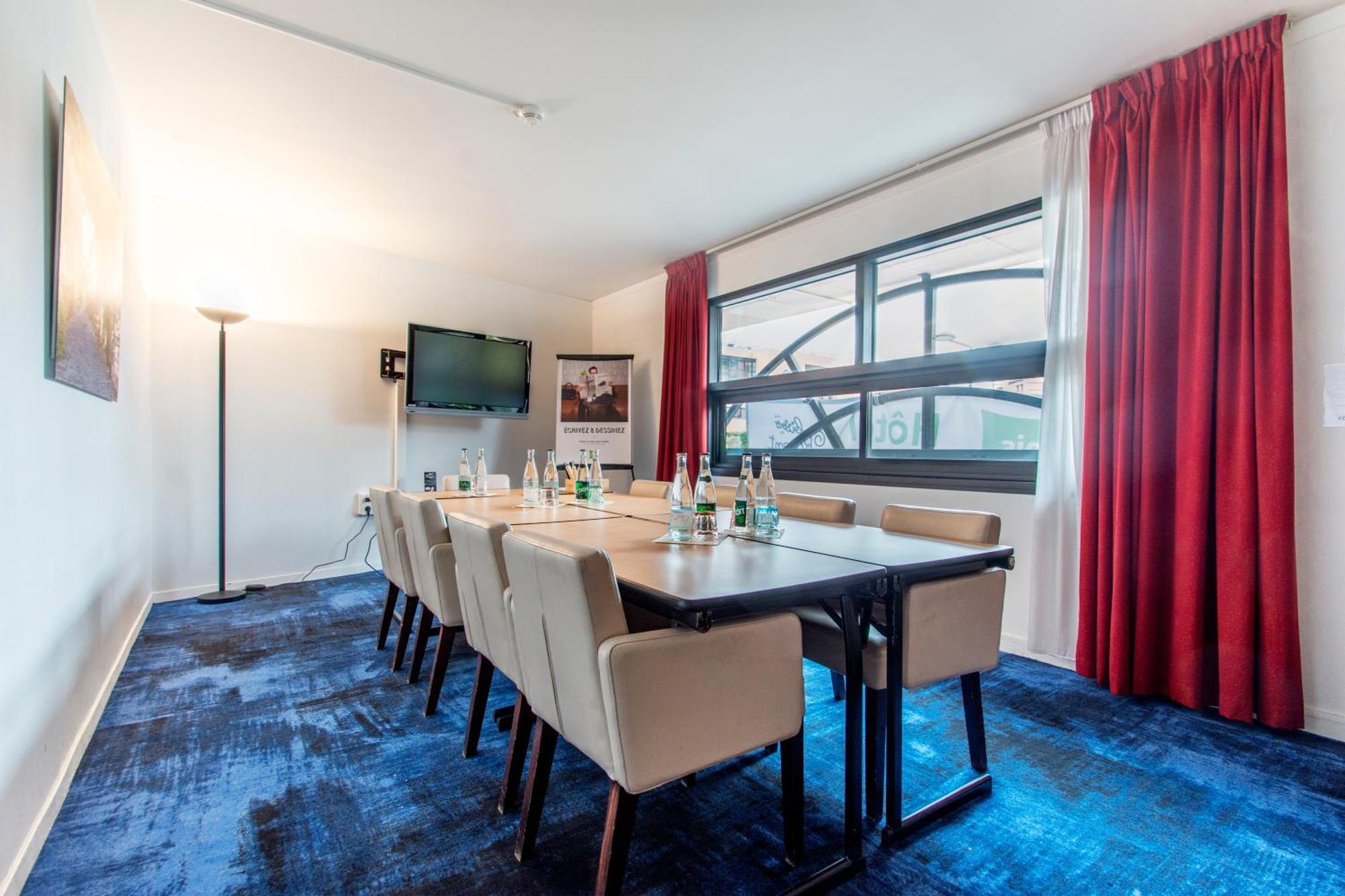 Ibis Styles Evry Courcouronnes Hotel And Events エクステリア 写真