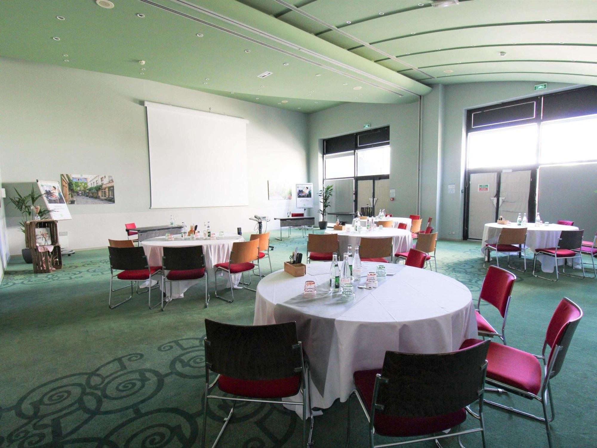 Ibis Styles Evry Courcouronnes Hotel And Events エクステリア 写真