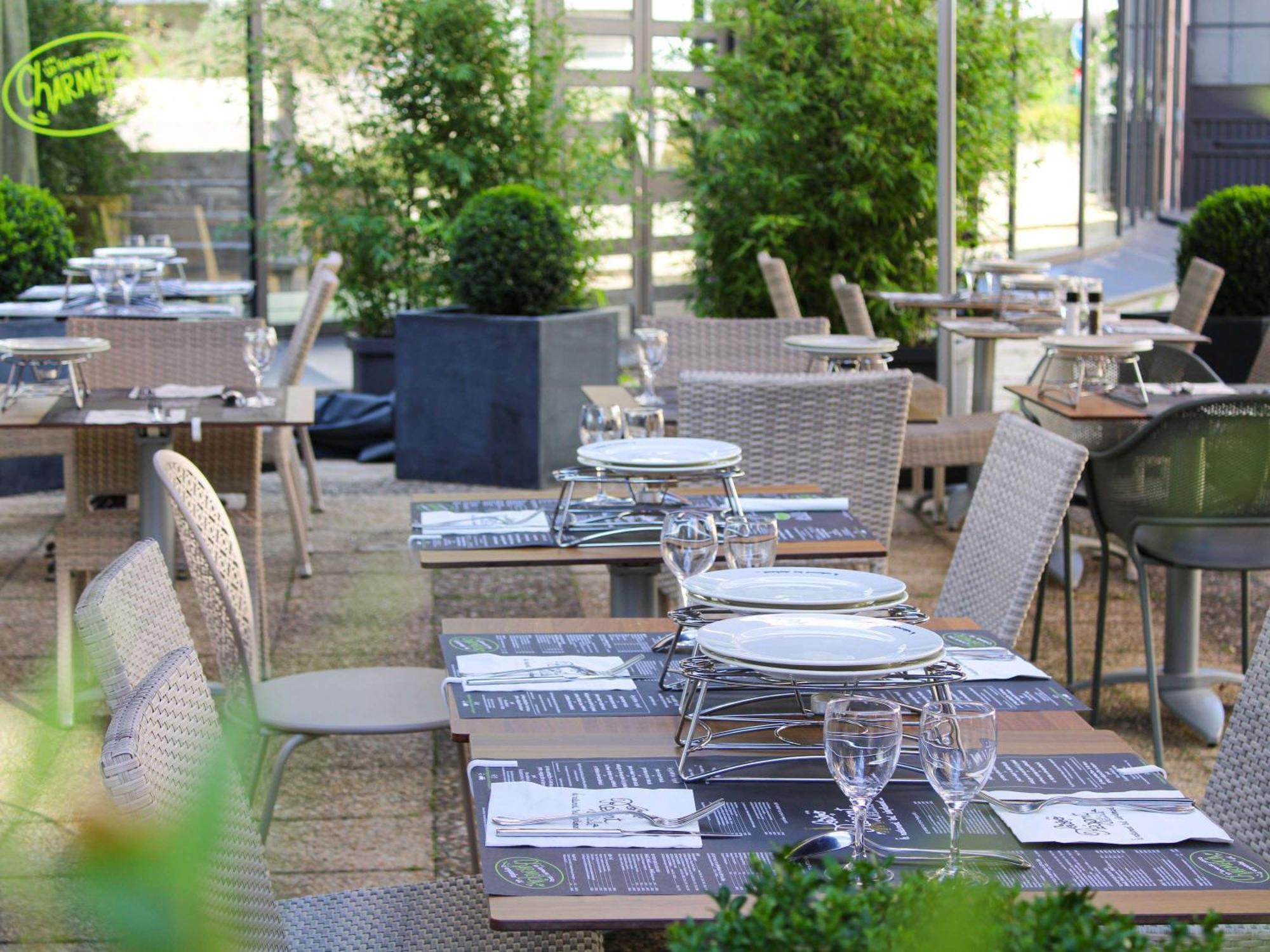 Ibis Styles Evry Courcouronnes Hotel And Events エクステリア 写真
